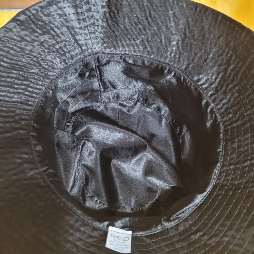 A750-NWT Keyshia Cole Reversible Leopard Satin Lined Bucket Hat - Picture 3 of 5